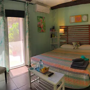 Couette-café El Nacar, Marbellac